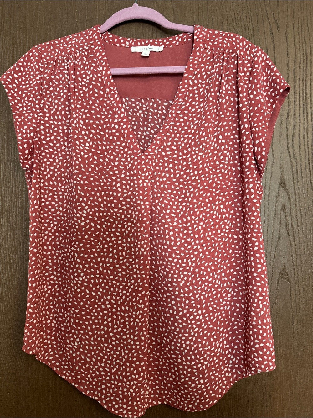 fun 2 fun Muted Rust V-Neck Cap Sleeve Blouse with White Dot Print
